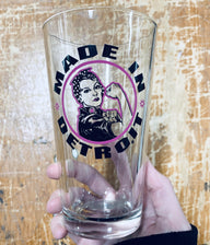 Rosie the Riveter Pint