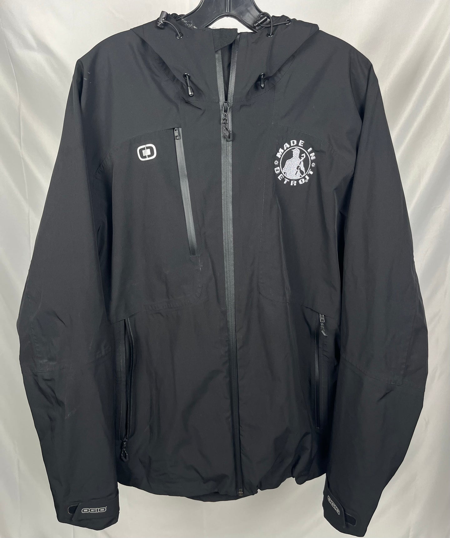 NEW (1 of 1) Silver MID Black OG Zip Up - LARGE