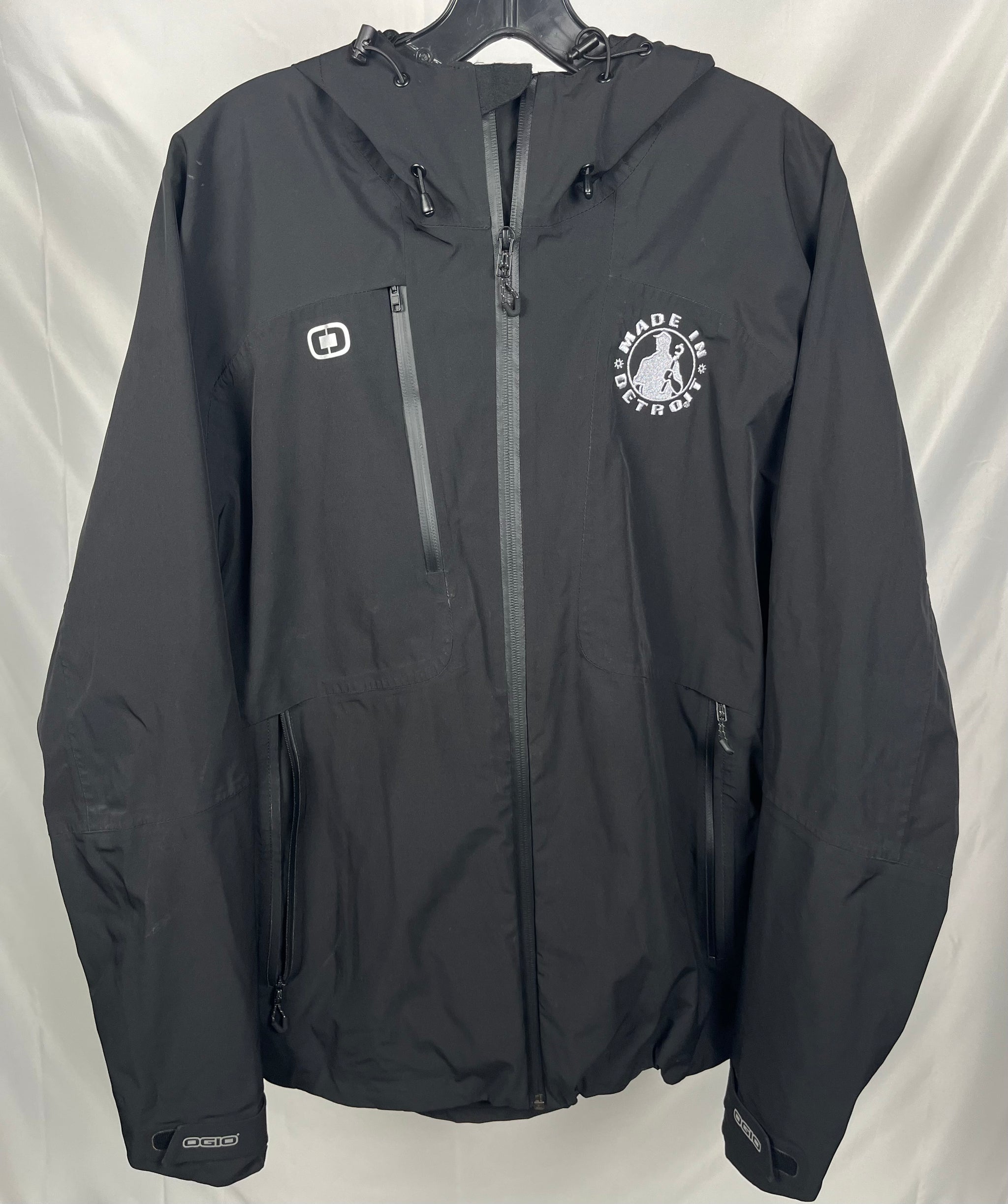 NEW (1 of 1) Silver MID Black OG Zip Up - LARGE