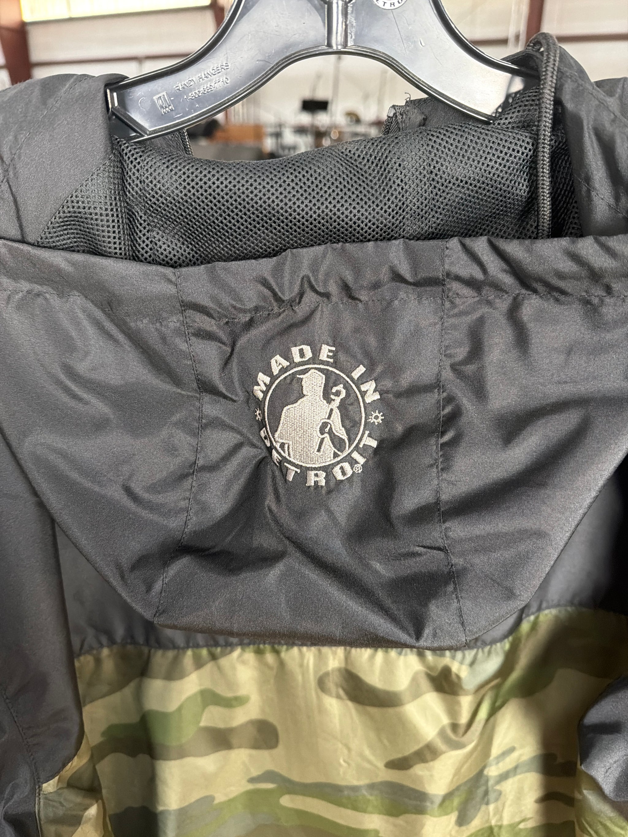 NEW (1 of 1) Detroit Lightweight Camo Jacket - LARGE