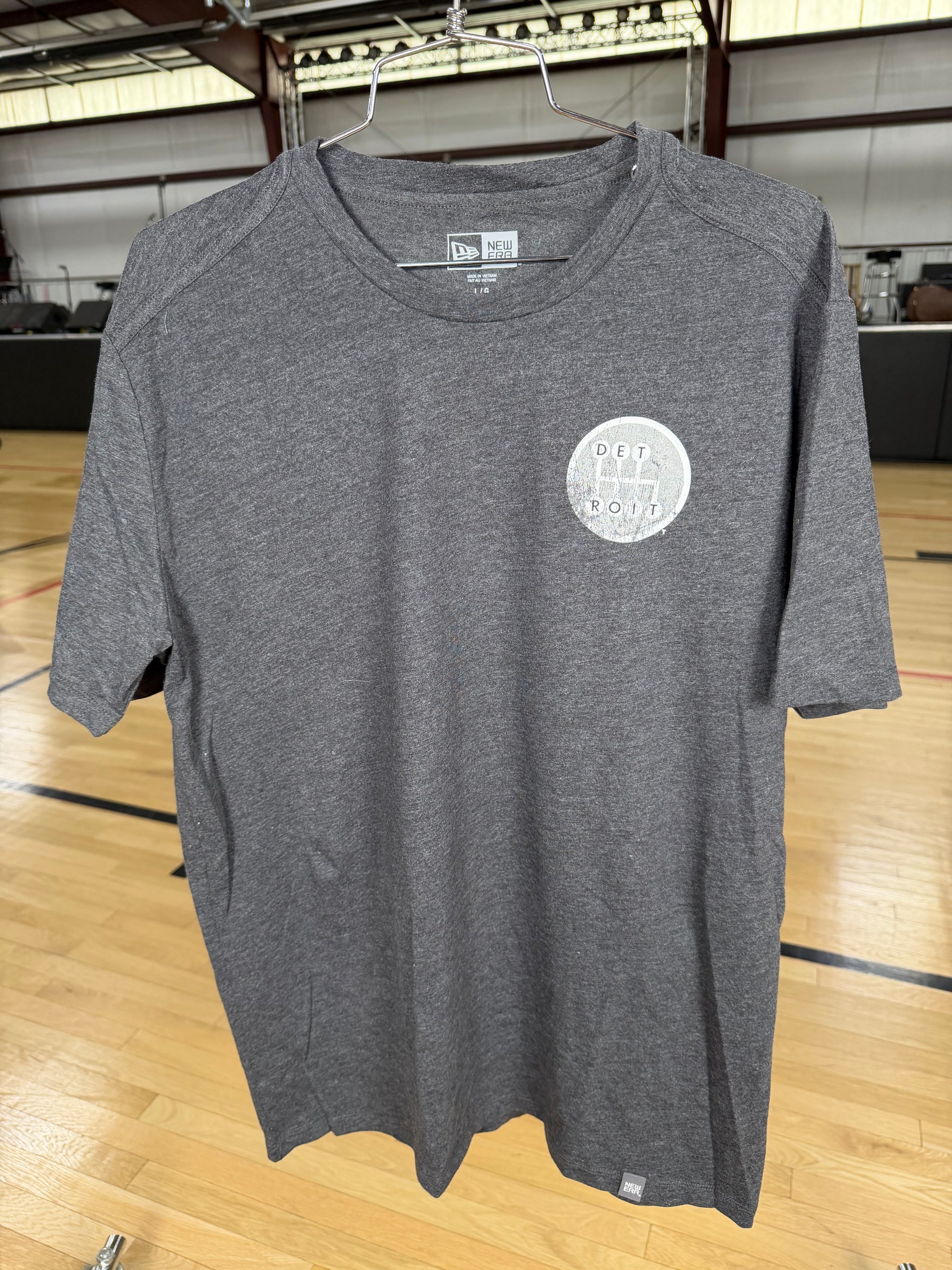 NEW (1 of 1) New Era Shifter LC Grey Shirt - LARGE